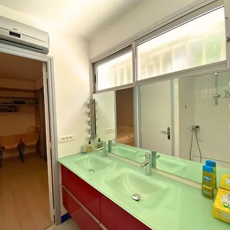 Splendide 4 Piscine Classee 4 Etoiles Villa *